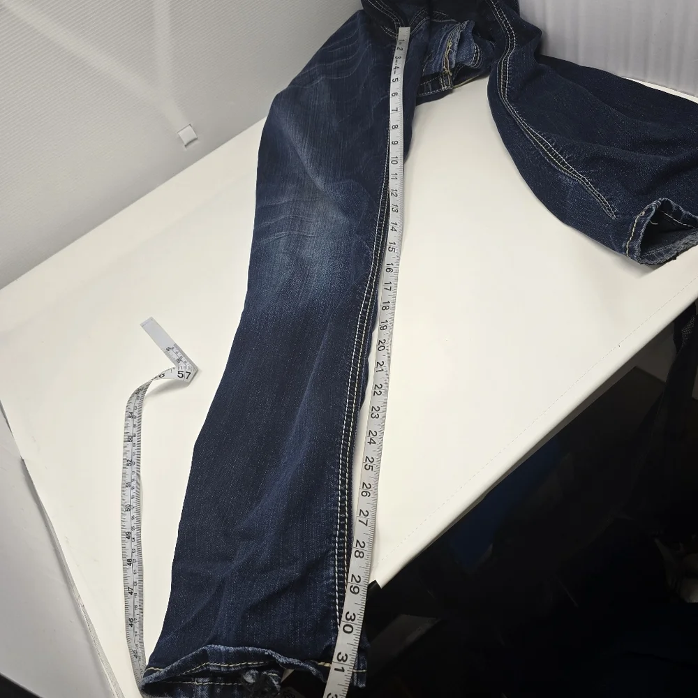 Silver Suki Mid Slim Bootcut Blue Jeans Women's 28X31‎ Super Stretch Dark Read.